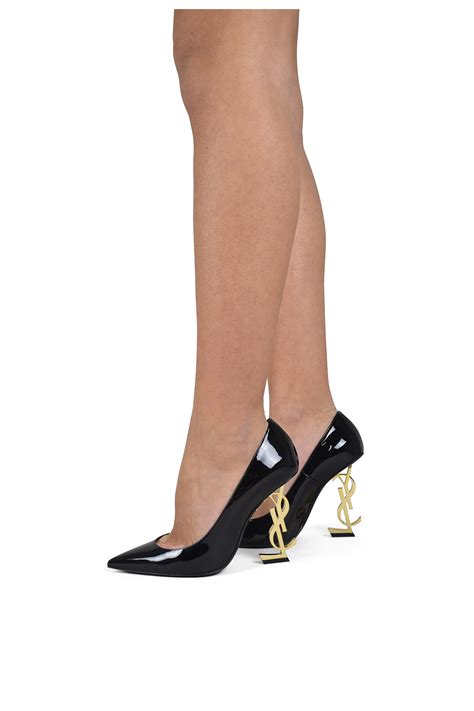 Yves Saint Laurent Patent Leather Pumps 